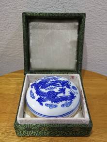 Chinese White & Blue Porcelain Red Ink Paste Pot w
