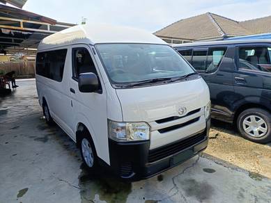 Toyota Hiace in Kajang, SGR