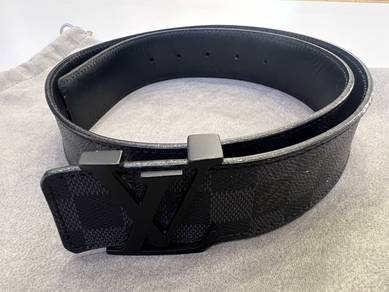 LV Initiales Damoflage Reversible belt