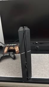Play Station 4