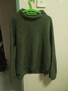 uniqlo white mountaineering fleece