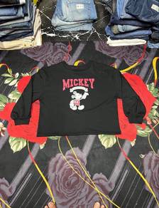 sweatshirt crop top mickey mouse