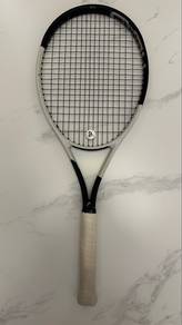 Tennis racket