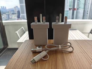 2 usb chargers type-c and cable (New)
