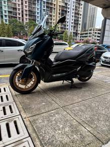 Yamaha XMAX