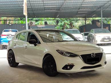 Mazda 3 HATCHBACK SKYACTIV (CKD) in Salak Selatan, KUL