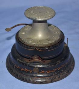 Antique Vintage Royal Rouss USA Cheque Perforator