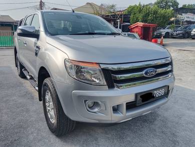 Ford Ranger XLT (HI RIDER) in Old Klang Road, KUL