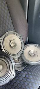 One set original axia player + speaker