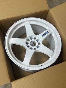 Original Nismo LMGT4 Nissan Skyline R32 Silvia S15