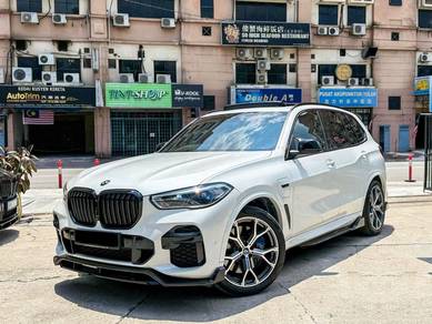 BMW X5 xDRIVE45e M SPORT in Desa Petaling, KUL