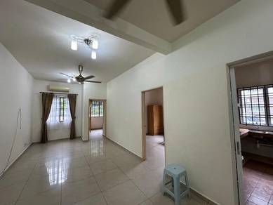 Apartment For Rent in Pangsapuri Taman Tasik Utama