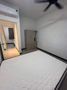 Room in Paya Terubong, PNG