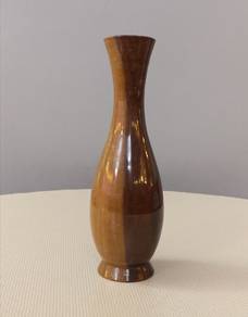 wooden vase 7 inches