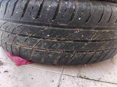 tayar second dan rim spare kancil