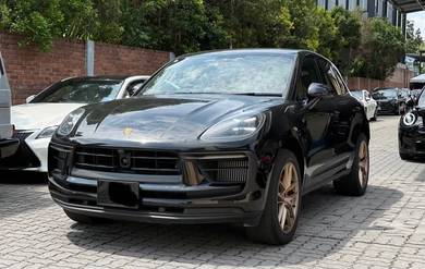 2021 Porsche Macan Turbo TURBO