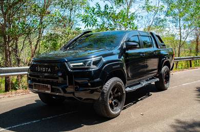 Toyota Hilux GRS in Kota Kinabalu, SBH