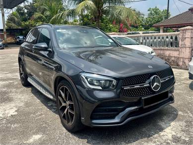 Mercedes Benz GLC300 300 4MATIC AMG LINE in Johor Bahru, JHR
