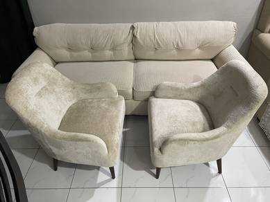 sofa & 2 kerusi