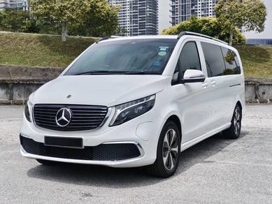 Mercedes Benz EQV 300 AVANTGARDE in Sungai Besi, KUL