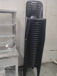 Kerusi plastik tebal