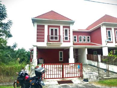 Semi-Detached House For Rent in Salak Tinggi,SGR