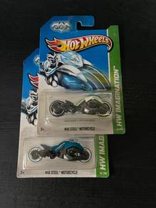 Hot Wheels 2013 Max Steel Motorcycle Set