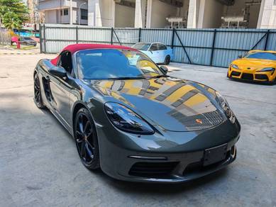 2022 Porsche Boxster 718