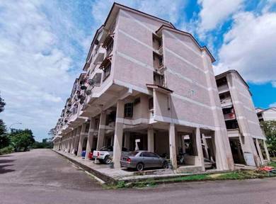 Apartment For Sale in Apartment Tanjung Puteri Resort