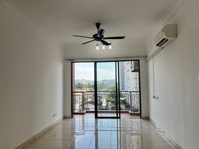 Condominium For Sale in Casa Indah 1 Condominium
