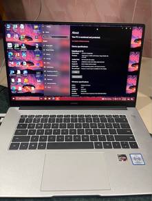 Laptop Huawei Matebook D15