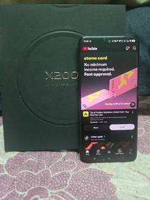 Vivo X200