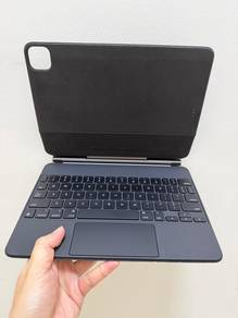 Apple Magic Keyboard 11” For Sale