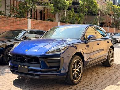 Porsche Macan FACELIFT in Kota Damansara, SGR
