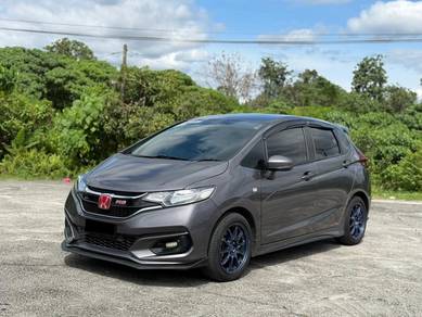 Honda Jazz E in Old Klang Road, KUL