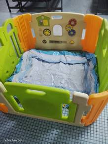 baby playpen