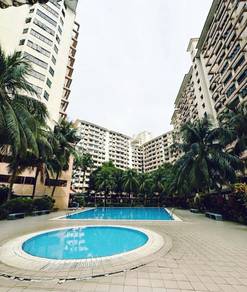 Condominium For Sale in Bayu Tasik 1