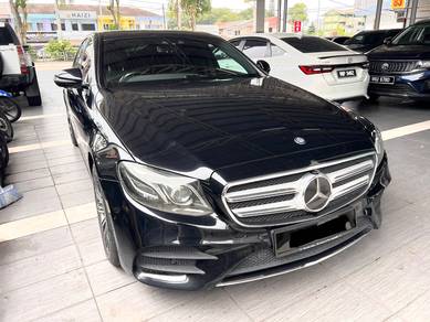 Mercedes Benz E200 200 AVANTGARDE (CKD) in Johor Bahru, JHR