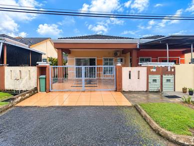 Semi-Detached House For Sale in Seremban,NSN