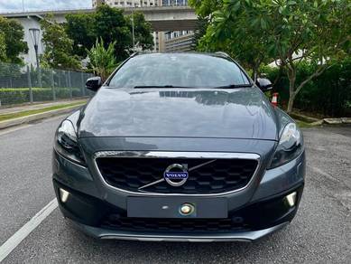 2015 Volvo V40 CROSS COUNTRY T5