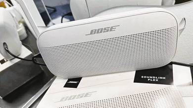 BOSE SOUNDLINK FLEX Portable Bluetooth Speaker