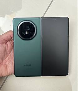 Honor Magic V3