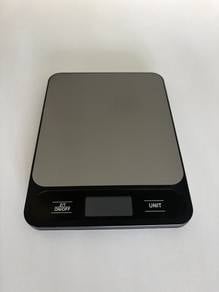 Rechargeable Digital Kitchen Scale - 10 kg / 1 g