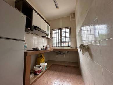 Apartment For Rent in Pangsapuri Taman Tasik Utama