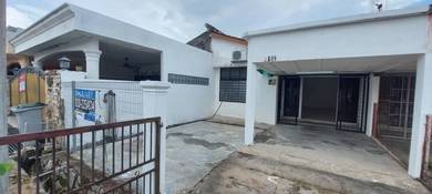 Terraced House For Sale in Rasah,NSN