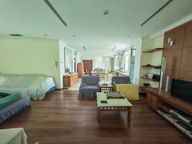 Condominium For Sale in Eden Fairway