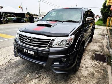 2016 Toyota Hilux G TRD SPORTIVO