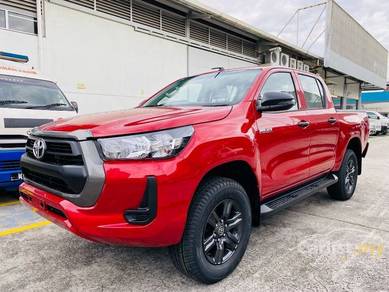 2026 Toyota Hilux E