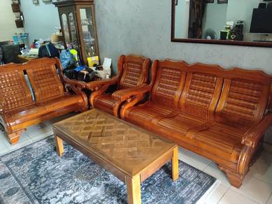 Set Sofa Perabot Kayu Untuk Dijual