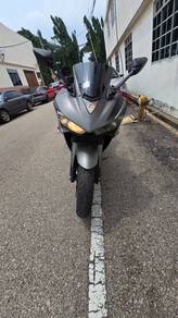 Yamaha R25